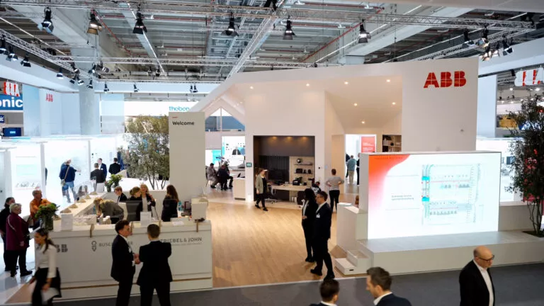 ABB beursstand Light + Building