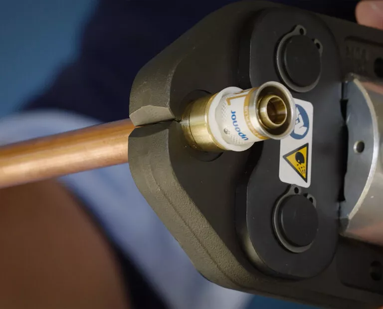 Uponor breidt S-Press PLUS assortiment uit