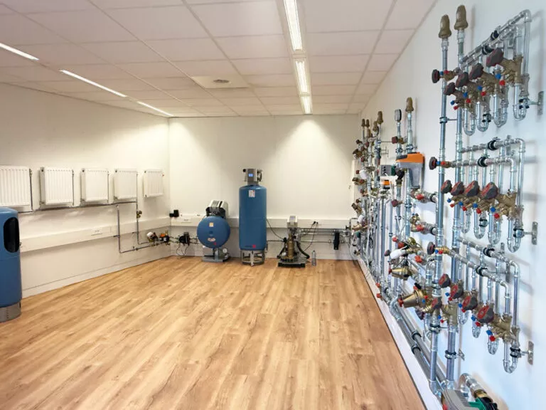 Volg dit najaar een IMI-training over waterzijdig inregelen, waterkwaliteit, TA-Scope of hydraulische schakelingen voor installateurs.
